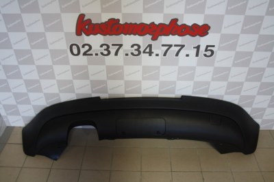 Jupe spoiler de pare choc arriére golf 5 gti