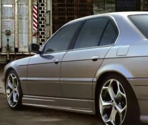 Bas de caisse BMW Serie 7 E38 model 1